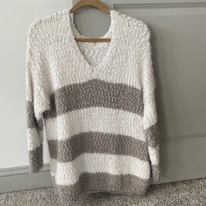 v neck sweater